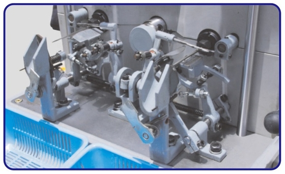 YUXING-Kokon-Bobbin Winder Automatic Bobbin Winder-Faden-wickelnde Maschinerie